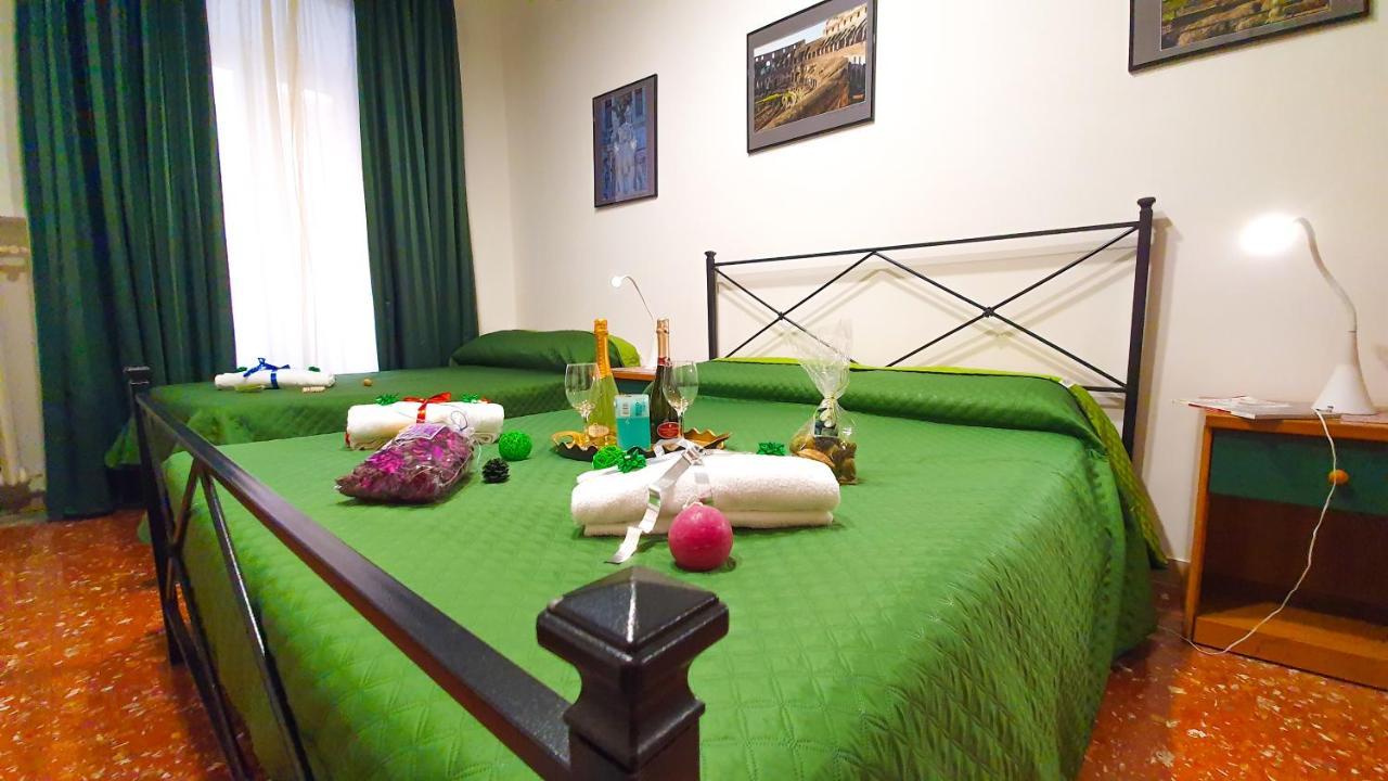A Casa Simpatia - A Richiesta Parcheggio Gratuito ! Hotell Roma Eksteriør bilde