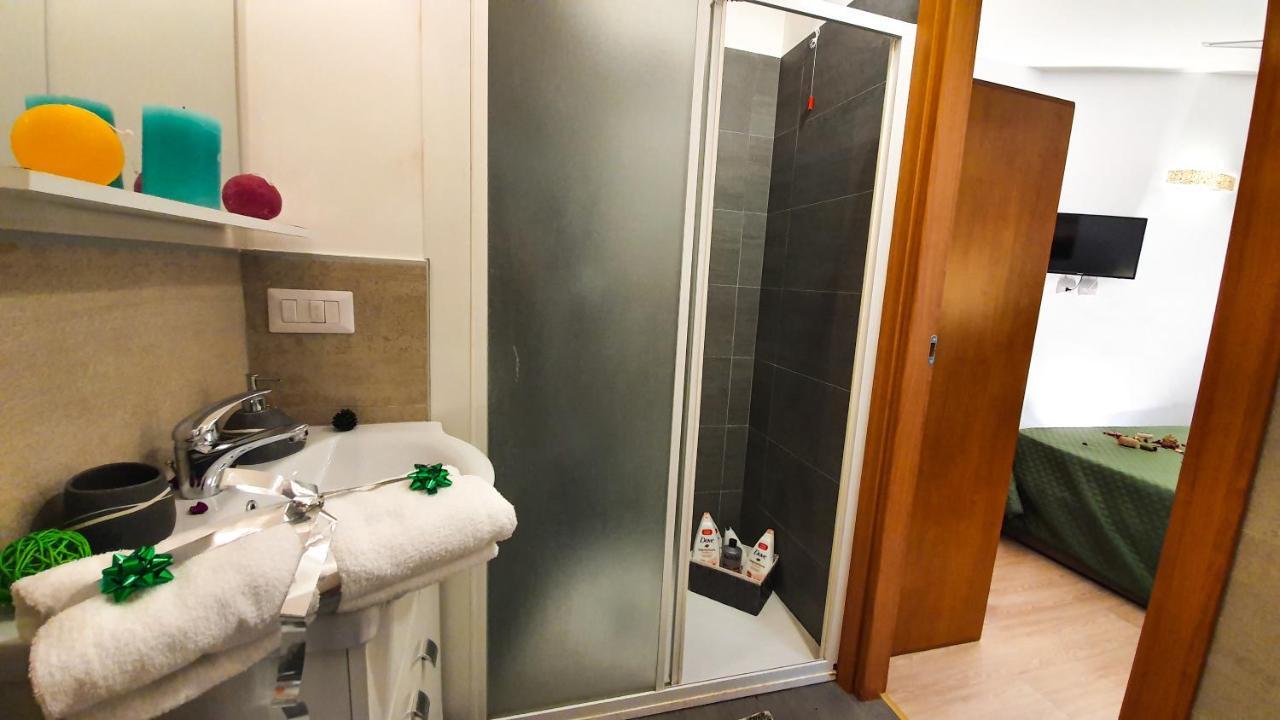 A Casa Simpatia - A Richiesta Parcheggio Gratuito ! Hotell Roma Eksteriør bilde