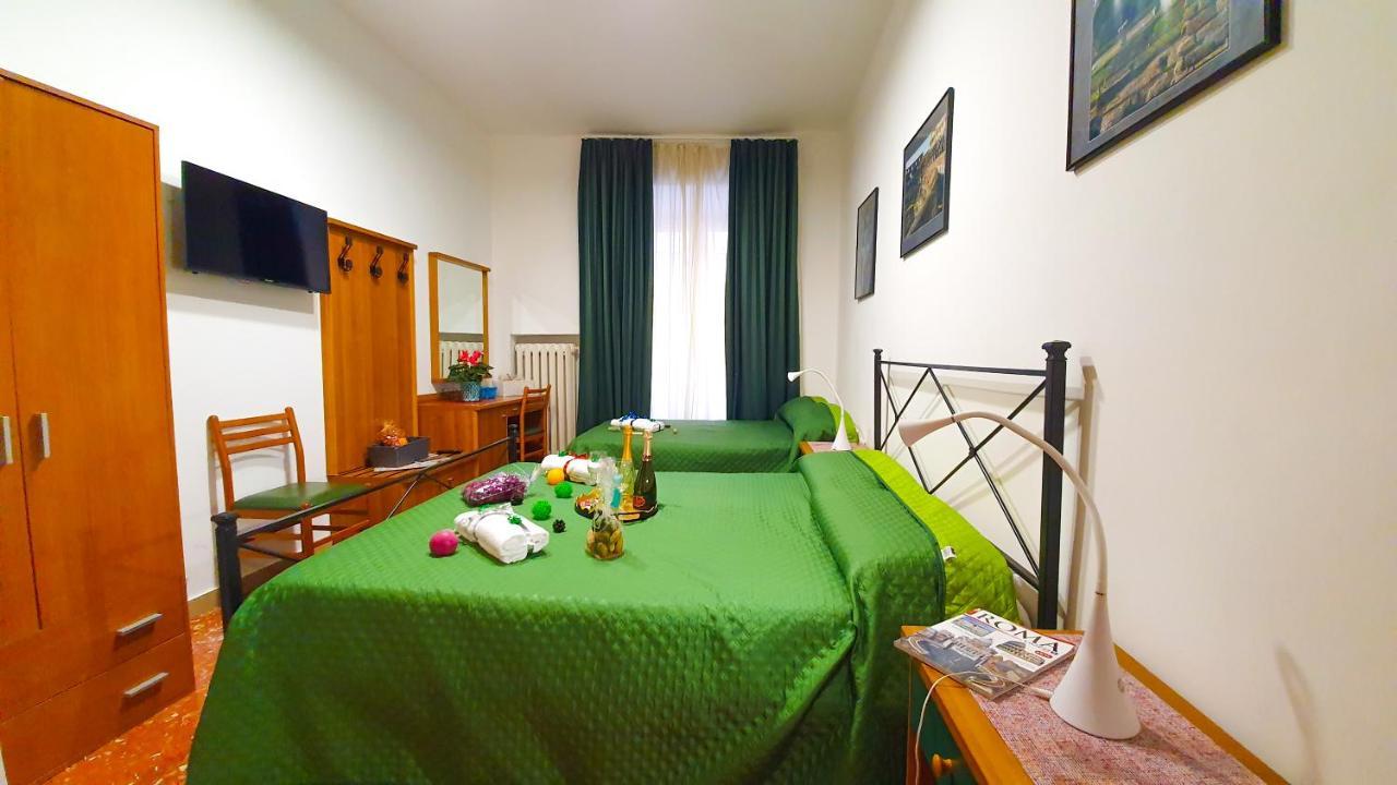 A Casa Simpatia - A Richiesta Parcheggio Gratuito ! Hotell Roma Eksteriør bilde