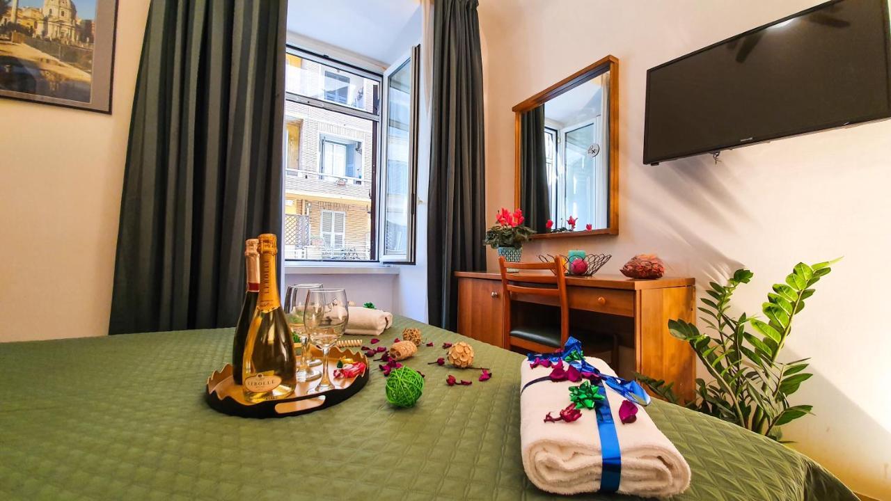 A Casa Simpatia - A Richiesta Parcheggio Gratuito ! Hotell Roma Eksteriør bilde